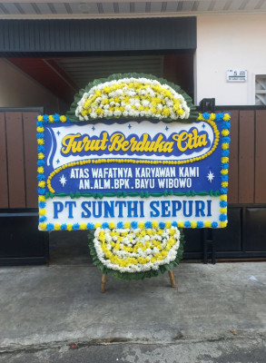 Papan Bunga Duka di Aur